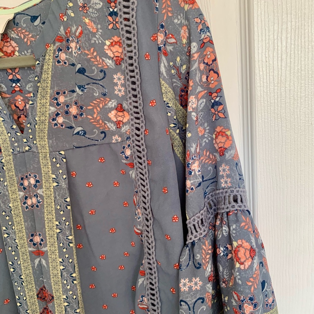 Knox Rose Blue Floral Lace-Trim Peasant Blouse - Picture 5 of 5